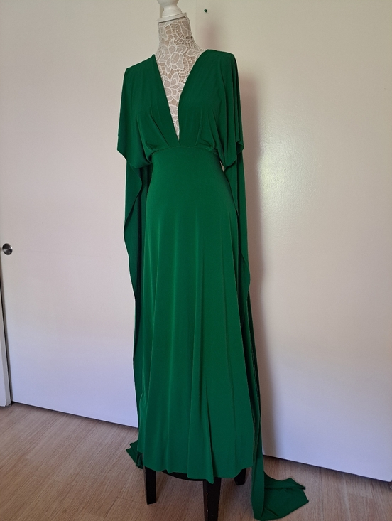 Von Vonni Transformer Dresses & Skirts - Von Vonni  Convertible Maxi  Dress Green .